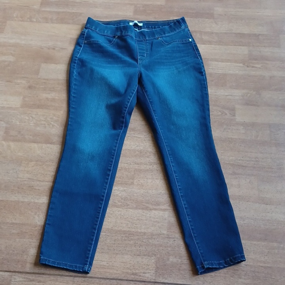 New direction pull on jeans size 8 short stretch